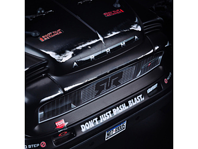 Arrma Notorious 6S BLX 4WD Stunt Truck 1/10 RTR (Black)
